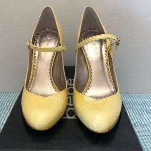 Brand New Bebe Gold Heels